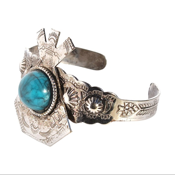 Vintage Southwestern Faux Turquoise Statement Cuff Bracelet Silver Tone Teepee - Picture 2 of 6